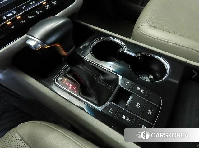 Kia The New Carnival 2018 Серебристо-серый из Кореи, фото 4