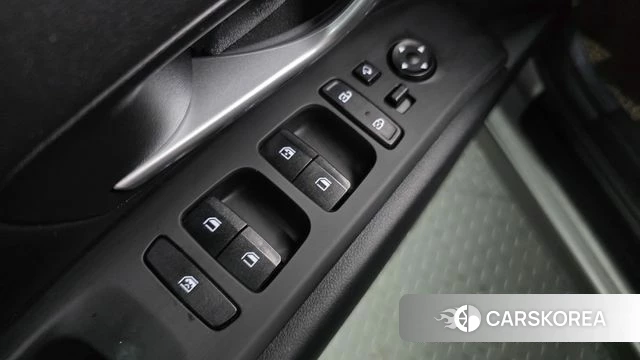 Hyundai Tucson (NX4) 2021 Серебряный из Кореи, фото 4