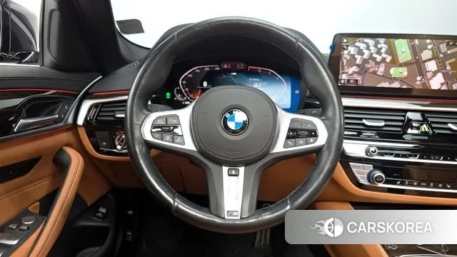 BMW 5 Series (G30) 2021 Черный из Кореи, фото 4