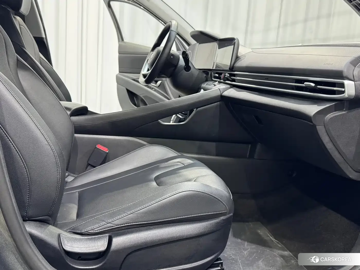 Hyundai Elantra 2023 Silver/gray из Китая, фото 4