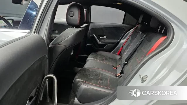 Mercedes-Benz A-Class W177 2021 Белый из Кореи, фото 4