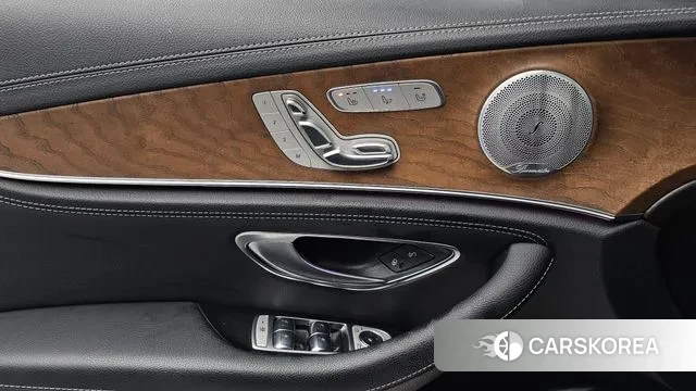 Mercedes-Benz E-Class W213 2020 Белый из Кореи, фото 4