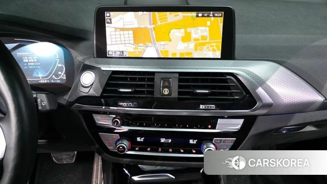 BMW X3 (G01) 2021 Черный из Кореи, фото 4
