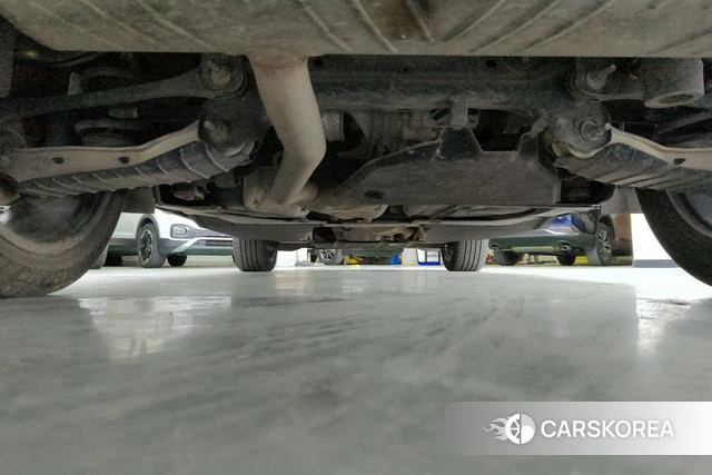 Audi Q5L 2021 Черный из Китая, фото 4