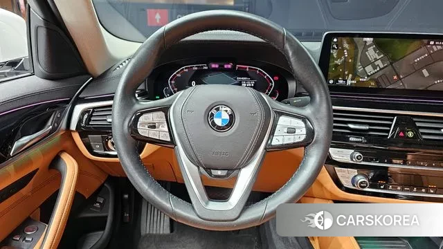 BMW 5 Series (G30) 2022 Белый из Кореи, фото 4