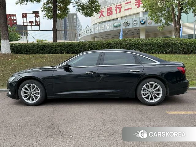 Audi A6L 2023 Черный из Китая, фото 4