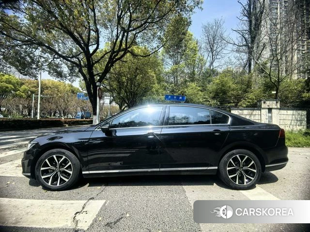 Volkswagen Magotan 2022 Черный из Китая, фото 4