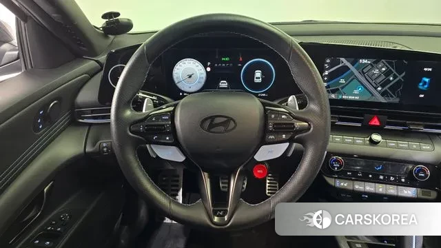 Hyundai The New Avante (CN7) 2024 Серебристо-серый из Кореи, фото 4