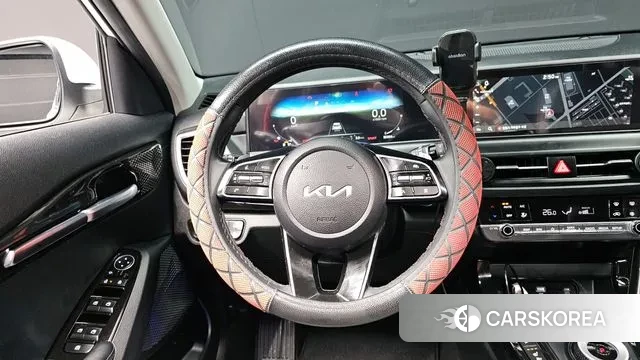 Kia The New Seltos 2023 Белый из Кореи, фото 4