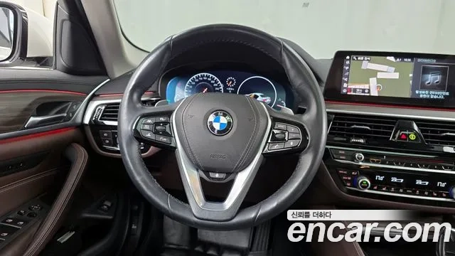 BMW 5 Series (G30) 2019 Белый из Кореи, фото 4
