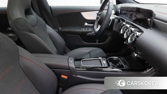Mercedes-Benz CLA-Class C118 2026 Белый из Кореи, фото 4