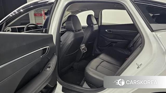 Hyundai Sonata D Edge (DN8) 2024 Белый из Кореи, фото 4