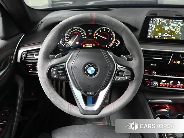BMW 5 Series (G30) 2018 Синий из Кореи, фото 4