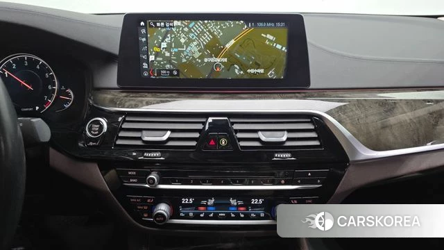 BMW 5 Series (G30) 2018 Синий из Кореи, фото 4