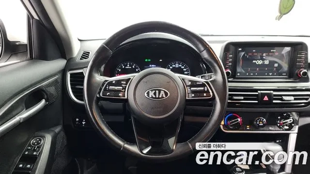 Kia Seltos 2021 Белый из Кореи, фото 4