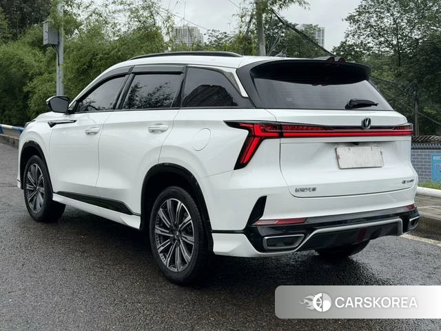 Chang'an CS75 PLUS 2023 Белый из Китая, фото 4