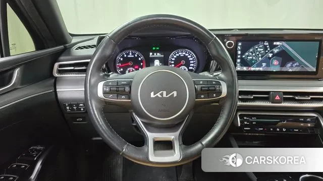 Kia K5 3rd generation 2022 Черный из Кореи, фото 4