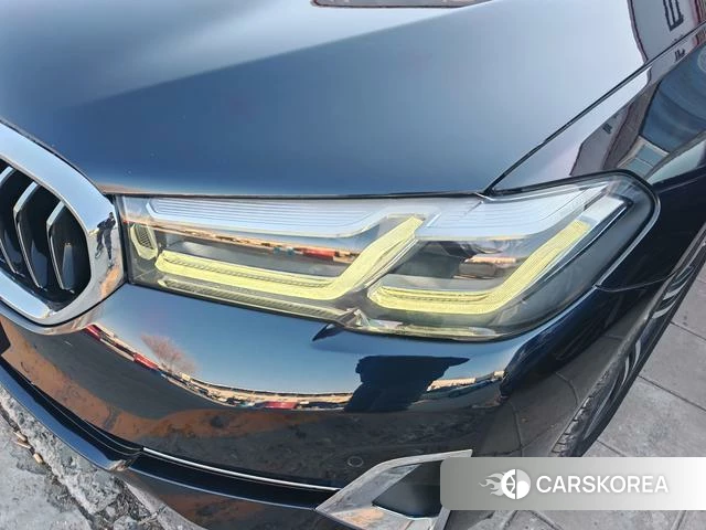 BMW 5 series 2022 Черный из Китая, фото 4
