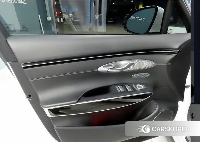 Genesis GV70 2022 Белый из Кореи, фото 4