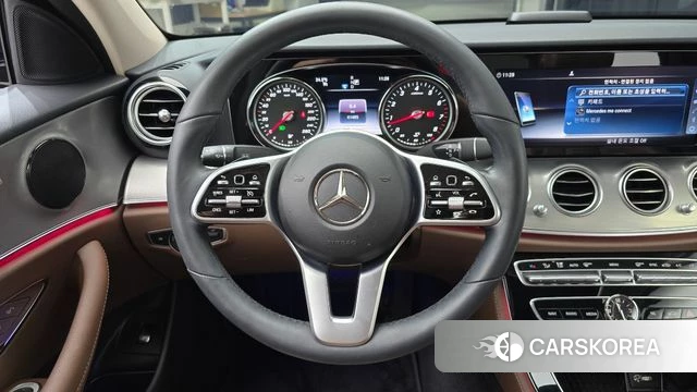 Mercedes-Benz E-Class W213 2019 Синий из Кореи, фото 4