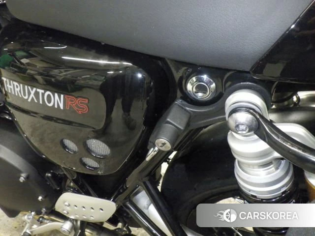 Проданный Triumph THRUXTON 1200RS 2024 из Японии, фото 4