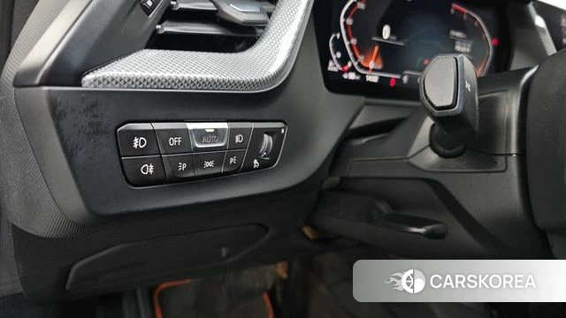 BMW 1 Series (F40) 2020 Синий из Кореи, фото 4