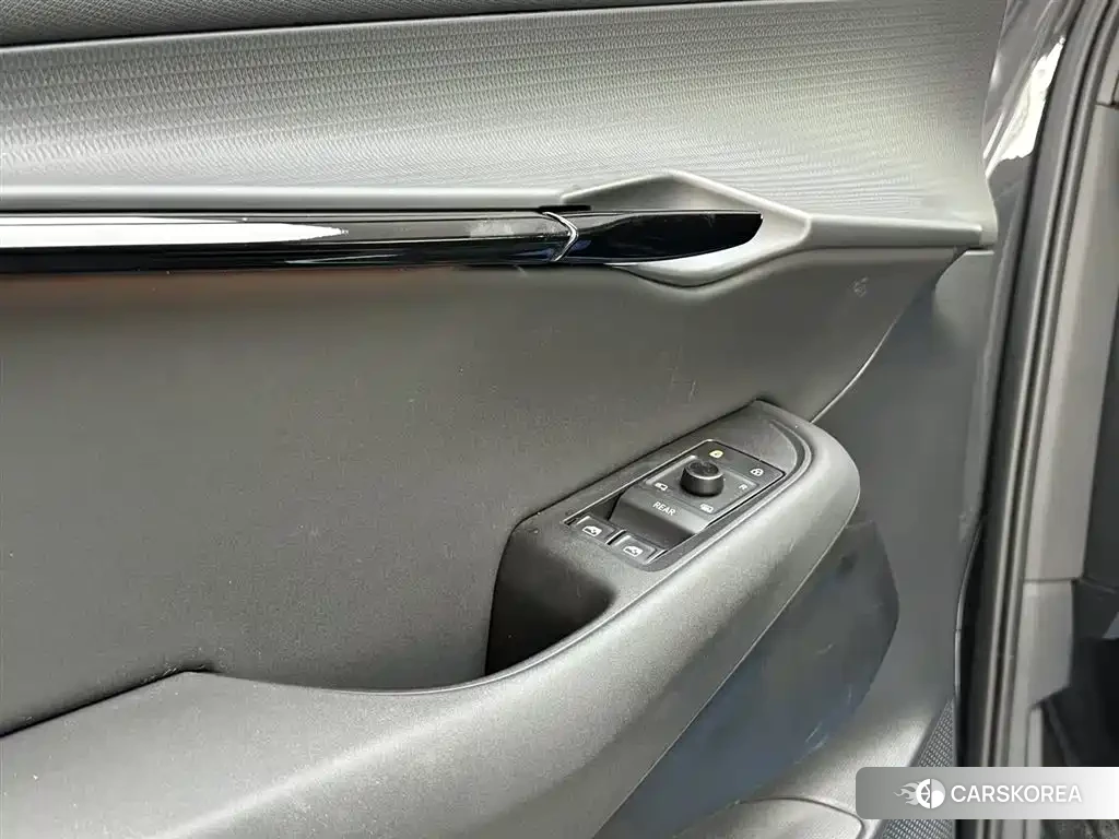 Volkswagen ID. UNYX 2025 Silver/gray из Китая, фото 4