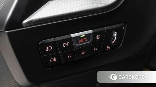 BMW 1 Series (F40) 2022 Черный из Кореи, фото 4