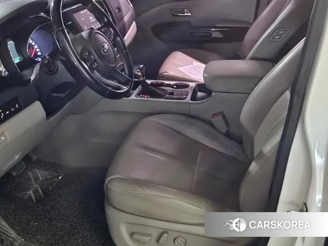 Kia The New Carnival 2018 Белый из Кореи, фото 4