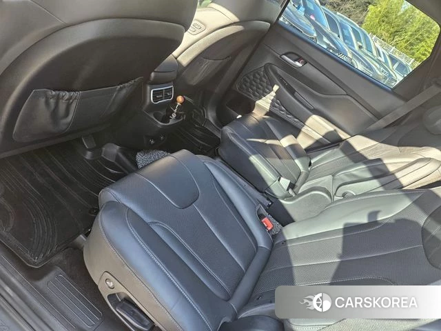 Hyundai The New Santa Fe 2022 Белый из Кореи, фото 4