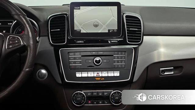 Mercedes-Benz GLE - Class W166 2018 Белый из Кореи, фото 4