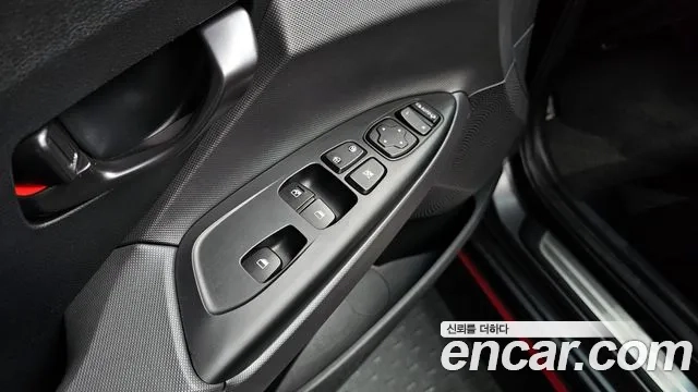 Hyundai Veloster (JS) id 2907847 из Кореи 4