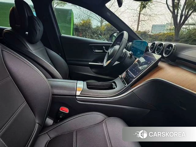 Mercedes-Benz Class C 2023 Черный из Китая, фото 4