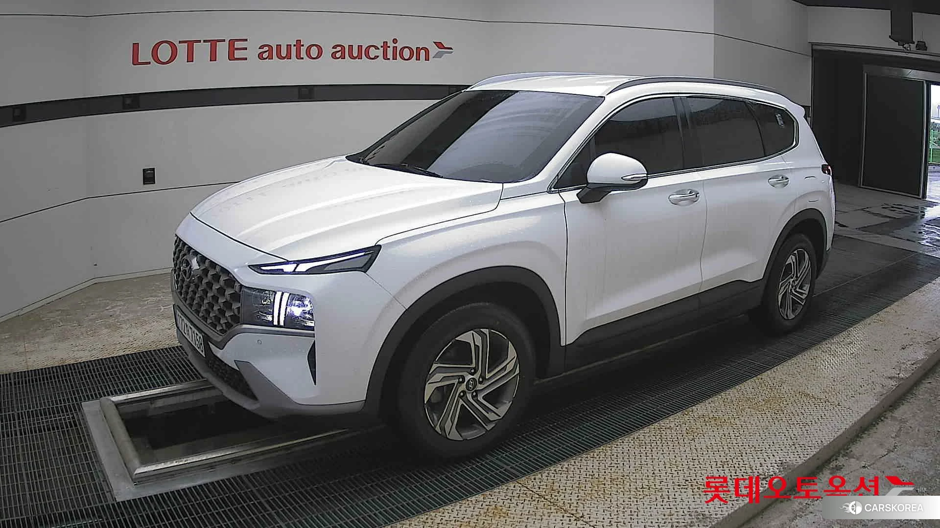 Hyundai Santa Fe 2023 Creamy White Pearl (optional) из Кореи, фото 4