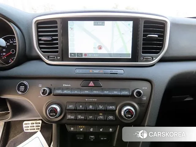 Kia Sportage The Bold 2021 Серый из Кореи, фото 4