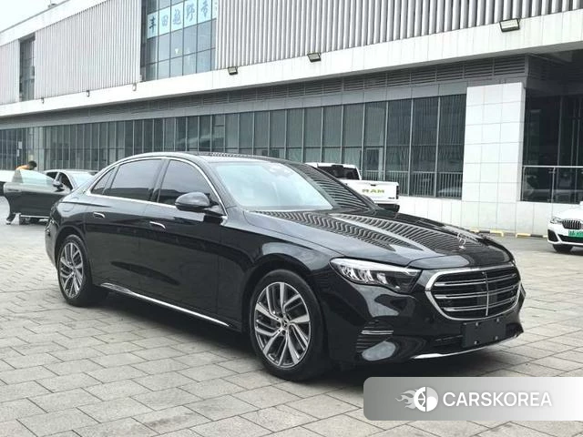 Mercedes-Benz E-class 2025 Черный из Китая, фото 4