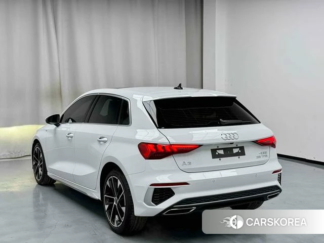 Audi A3 2023 Белый из Китая, фото 4