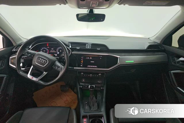 Audi Q3 Sportback 2021 Темно-серый из Китая, фото 4