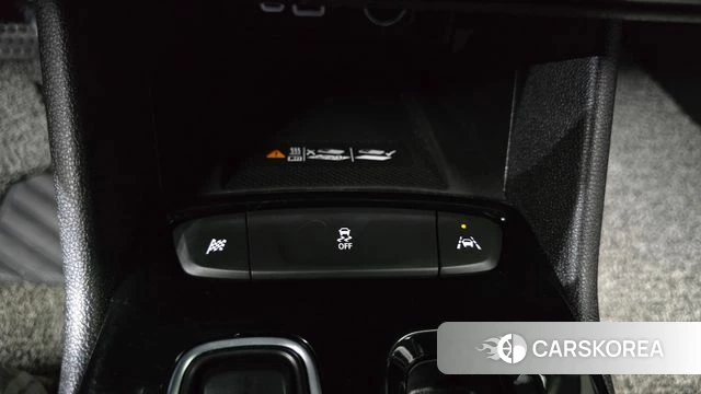 Chevrolet (GM Daewoo) Bolt EUV 2023 Черный из Кореи, фото 4