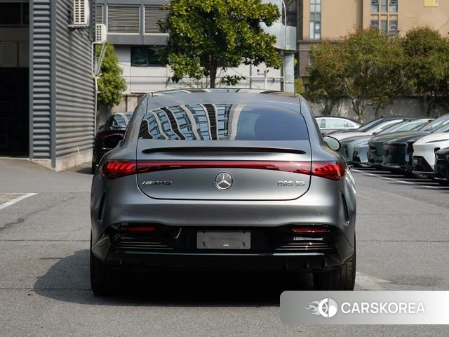 Mercedes-Benz EQS AMG 2025 Темно-серый из Китая, фото 4