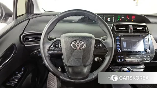Toyota Prius 4th Generation 2019 Белый из Кореи, фото 4