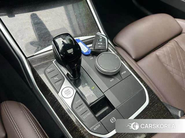 BMW 3 series 2022 Белый из Китая, фото 4