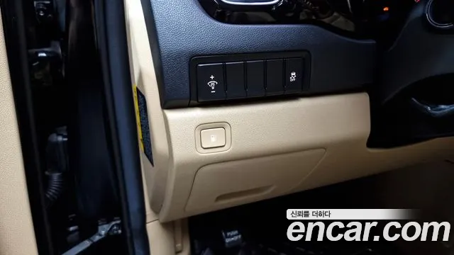 Kia The New Carnival id 2695735 из Кореи 4