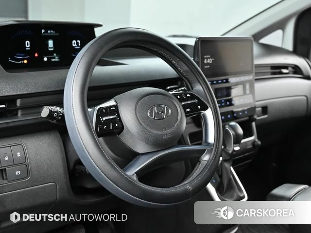 Hyundai Staria 2021 Серебристо-серый из Кореи, фото 4