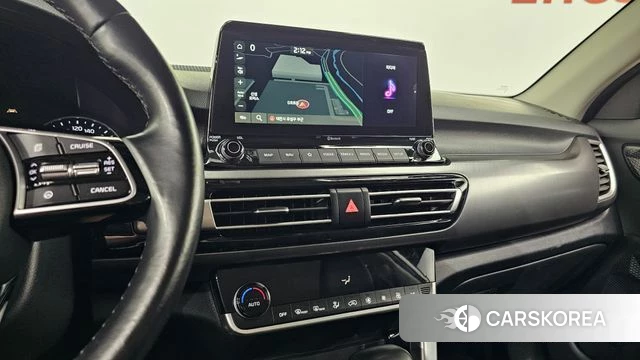 Kia Seltos 2021 Белый из Кореи, фото 4