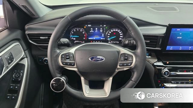Ford Explorer 6th Generation 2022 Белый из Кореи, фото 4