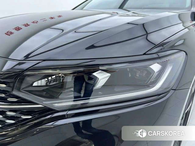 Volkswagen Passat 2023 Черный из Китая, фото 4