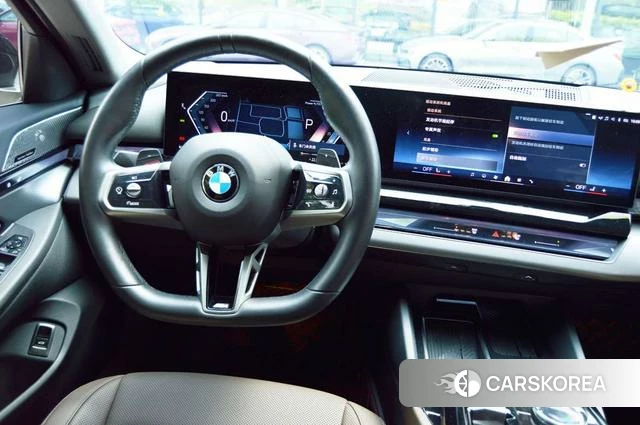 BMW 5 series 2024 Черный из Китая, фото 4