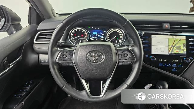 Toyota Camry (XV70) 2018 Серебряный из Кореи, фото 4