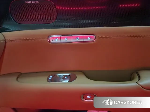 Genesis G90 (RS4) 2023 Белый из Кореи, фото 4